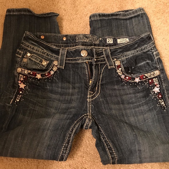 Miss Me Capri Jeans - Picture 3 of 5